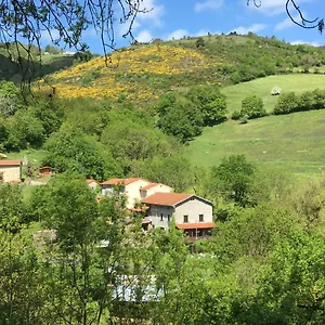 Hébergement de vacances Les Trois Noyers, Tailhac